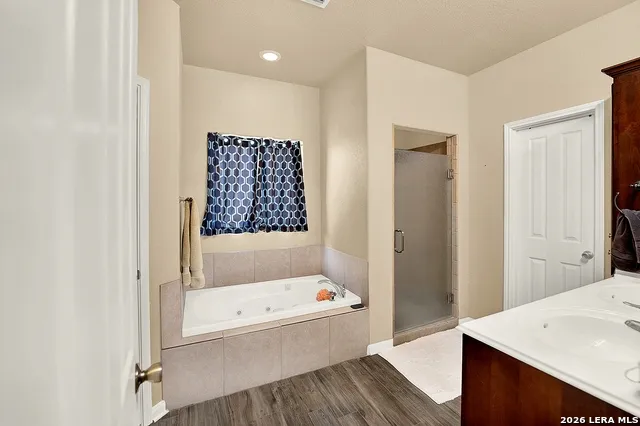 101 Hickory Run La Vernia, TX 78121