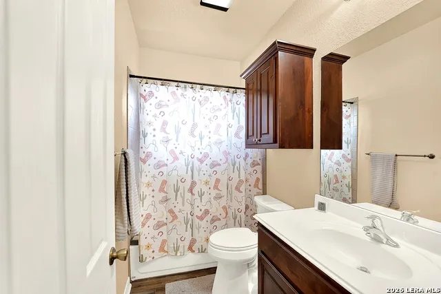 101 Hickory Run La Vernia, TX 78121