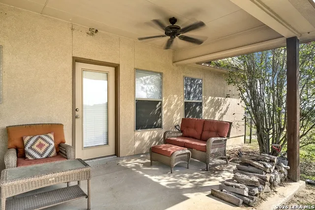 101 Hickory Run La Vernia, TX 78121
