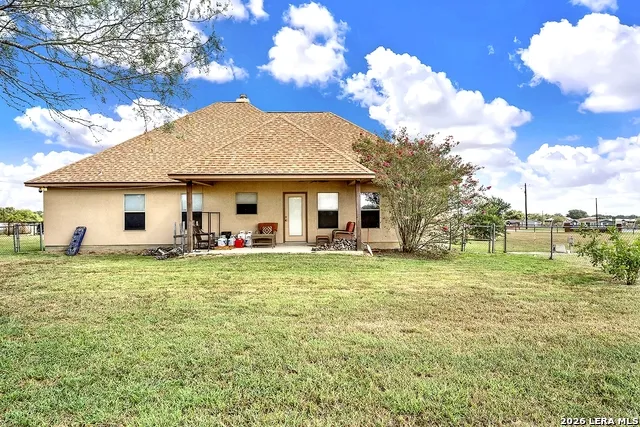 101 Hickory Run La Vernia, TX 78121