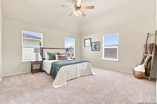 121 Lark Hill Floresville, TX 78114