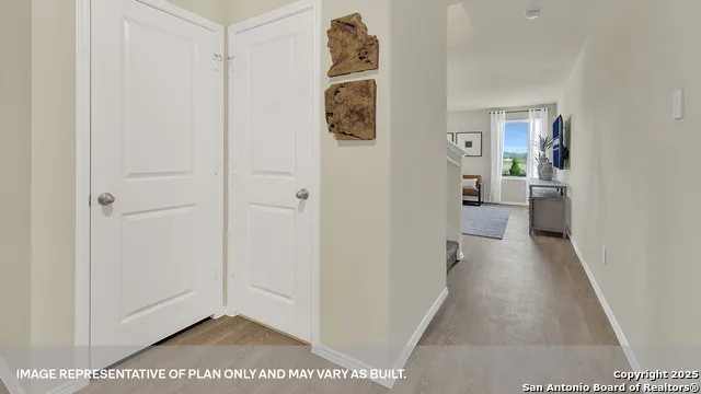 258 SURREY OAKS Maxwell, TX 78656