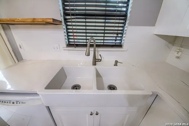 2210 Knights Wood San Antonio, TX 78231