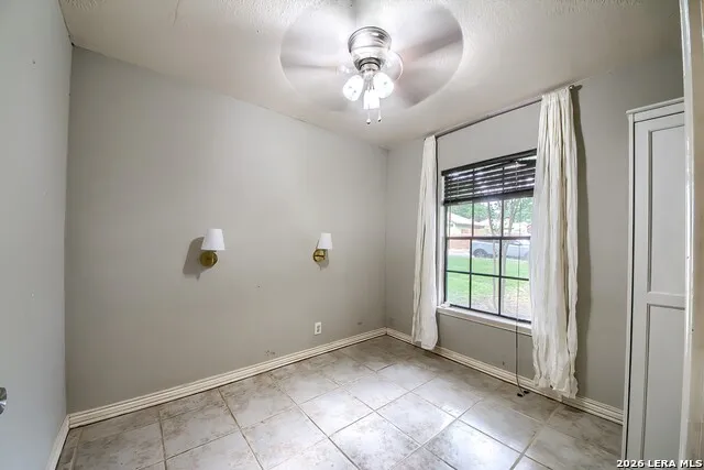 2210 Knights Wood San Antonio, TX 78231