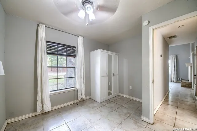 2210 Knights Wood San Antonio, TX 78231