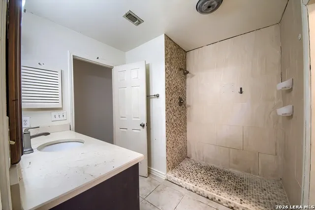 2210 Knights Wood San Antonio, TX 78231