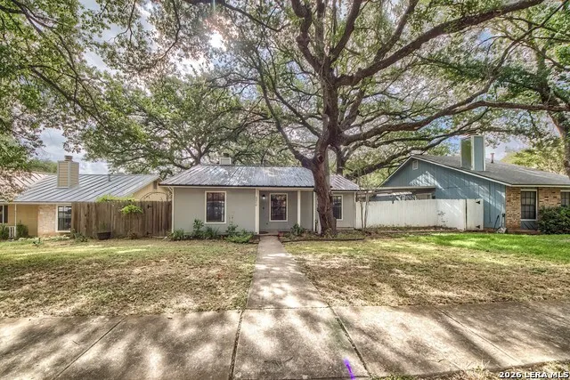 2210 Knights Wood San Antonio, TX 78231