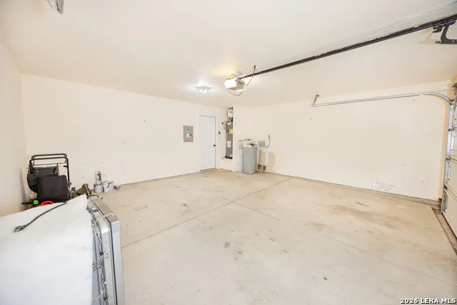 3633 Double Diamond Selma, TX 78154
