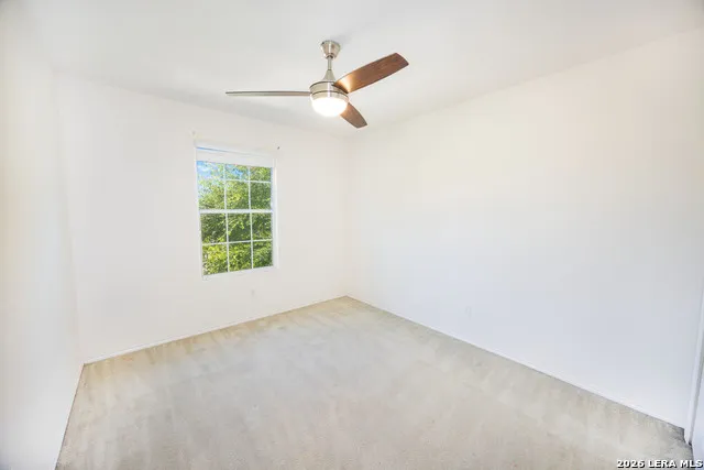 3633 Double Diamond Selma, TX 78154