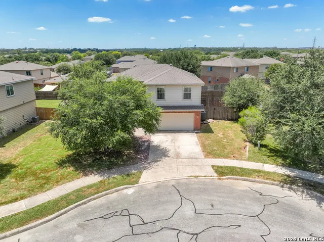 3633 Double Diamond Selma, TX 78154