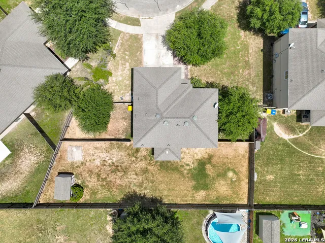 3633 Double Diamond Selma, TX 78154