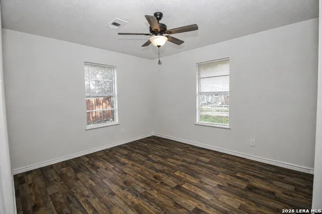 606 BERRY ST Beeville, TX 78102