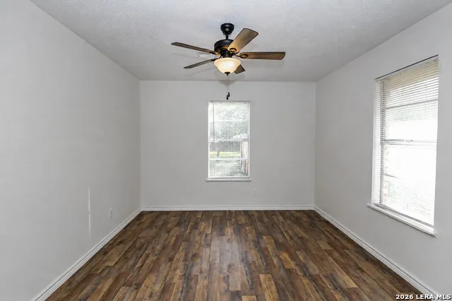 606 BERRY ST Beeville, TX 78102
