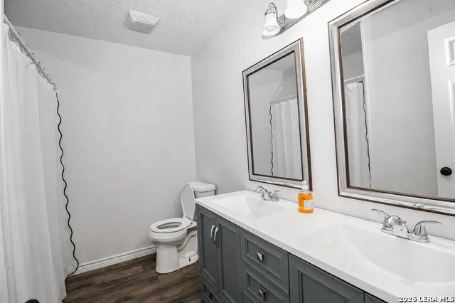 606 BERRY ST Beeville, TX 78102