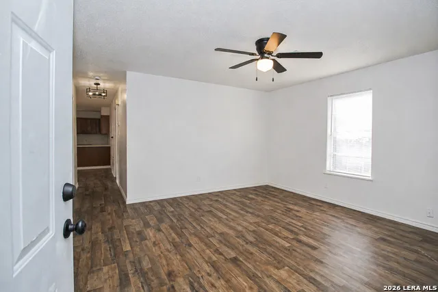 606 BERRY ST Beeville, TX 78102