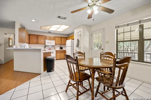 2071 CANDLELIGHT DR Canyon Lake, TX 78133