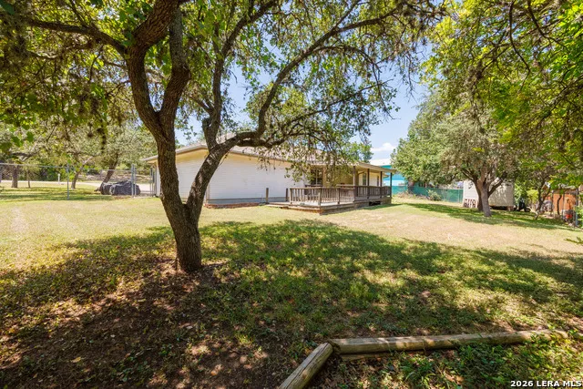 2071 CANDLELIGHT DR Canyon Lake, TX 78133