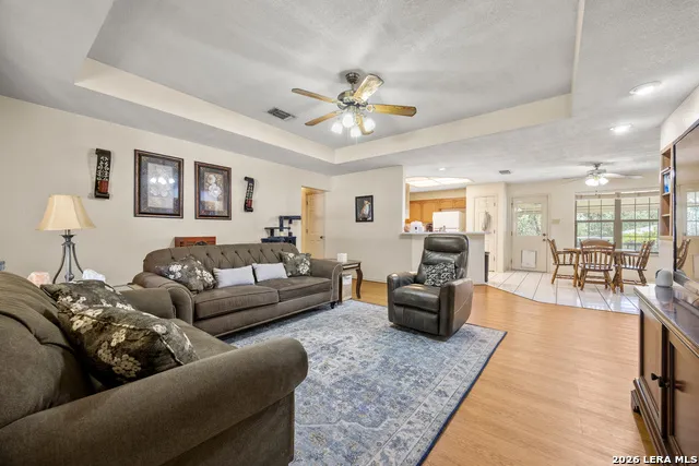 2071 CANDLELIGHT DR Canyon Lake, TX 78133