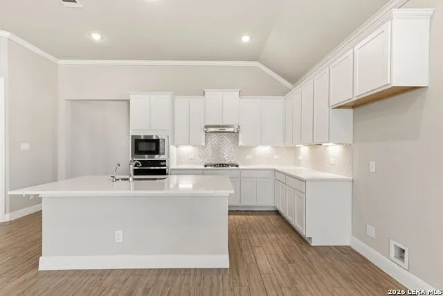 5003 Bonniecrest San Antonio, TX 78263
