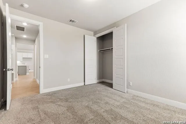 5003 Bonniecrest San Antonio, TX 78263