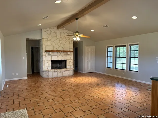 472 Valley View Trail Medina, TX 78055