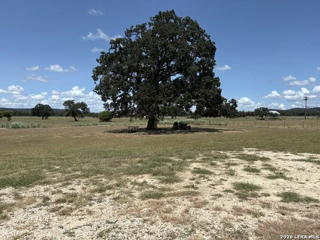 472 Valley View Trail Medina, TX 78055