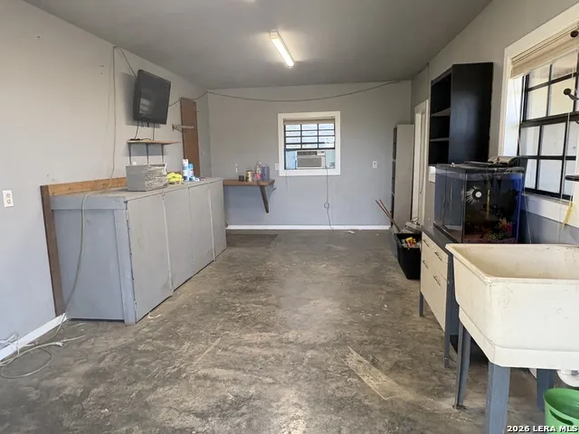 472 Valley View Trail Medina, TX 78055