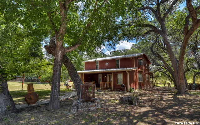114 Trickling Creek Rd Leakey, TX 78873