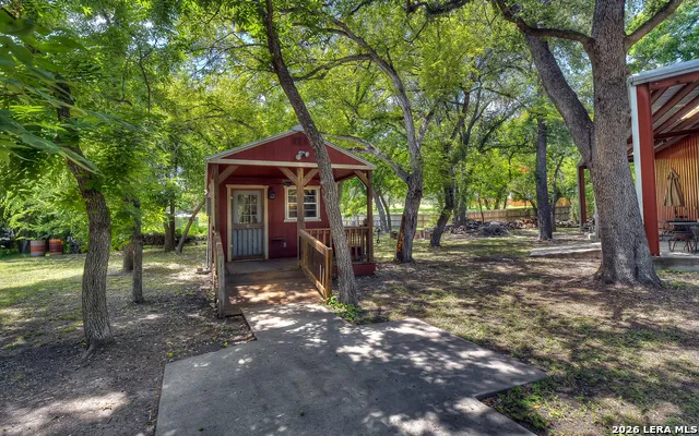 114 Trickling Creek Rd Leakey, TX 78873
