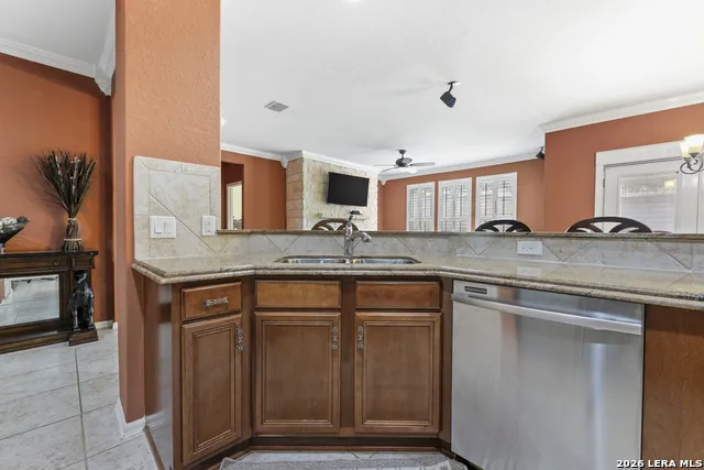 4239 Warm Winds San Antonio, TX 78253
