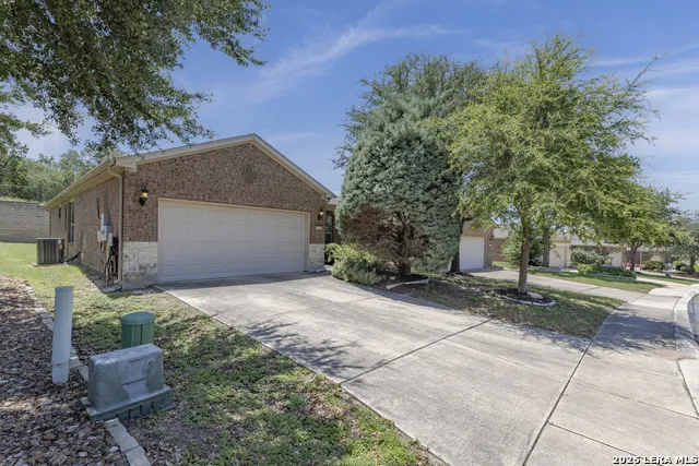 4239 Warm Winds San Antonio, TX 78253