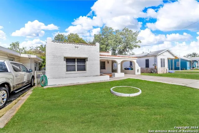 627 Cottonwood San Antonio, TX 78225