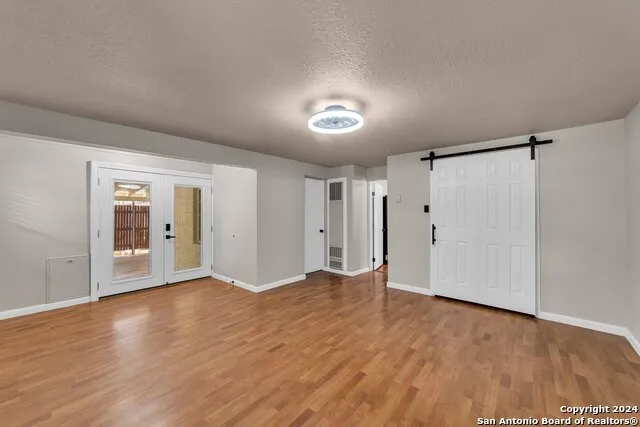 627 Cottonwood San Antonio, TX 78225
