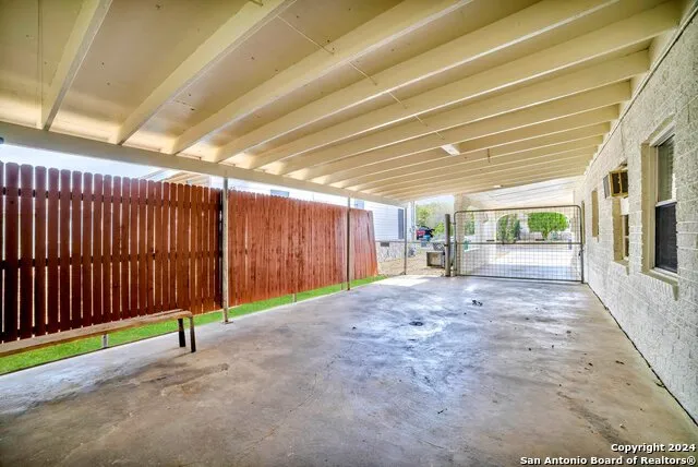 627 Cottonwood San Antonio, TX 78225