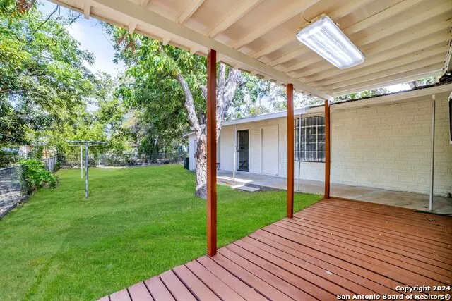 627 Cottonwood San Antonio, TX 78225
