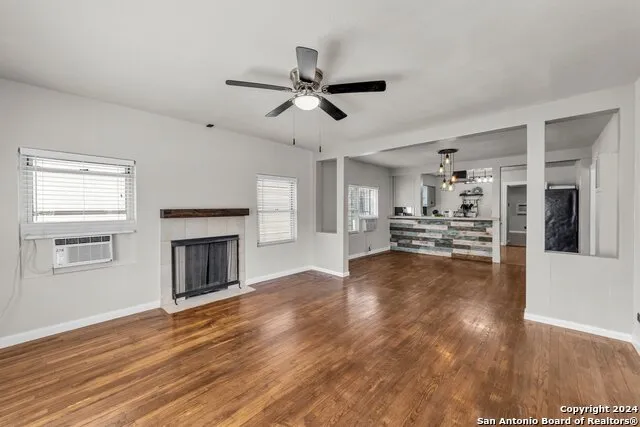 627 Cottonwood San Antonio, TX 78225