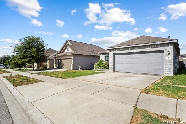 4703 Belgravia Park Converse, TX 78109