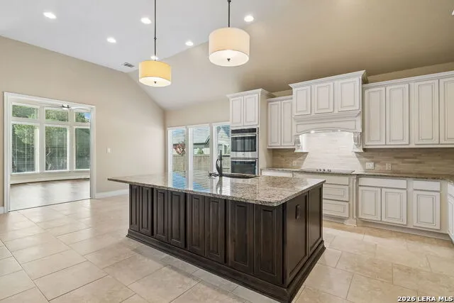 975 WILDERNESS OAKS New Braunfels, TX 78132
