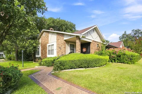 100 Elizabeth Ann Ct.