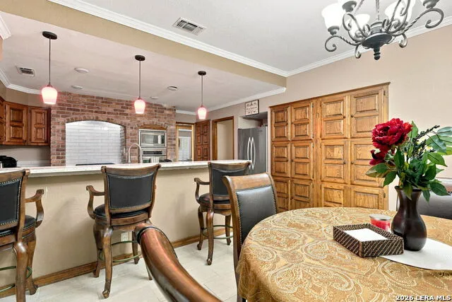 100 Elizabeth Ann Ct. Castle Hills, TX 78213