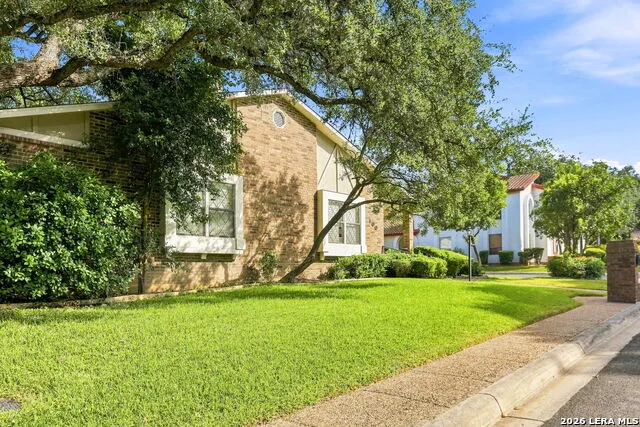 100 Elizabeth Ann Ct. Castle Hills, TX 78213