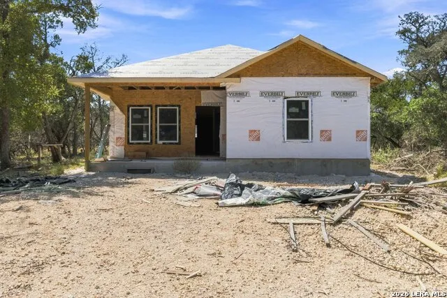 1301 WINDING CREEK TRL Spring Branch, TX 78070
