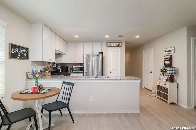 5359 FORBS LN Bulverde, TX 78163