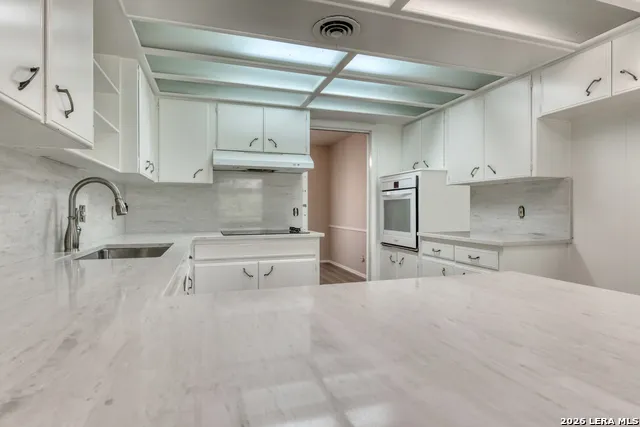 1115 HALTOWN DR San Antonio, TX 78213
