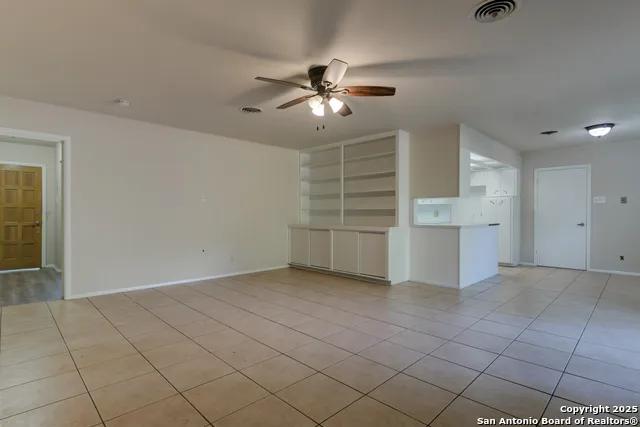 1115 HALTOWN DR San Antonio, TX 78213