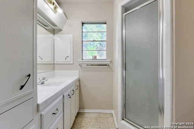 1115 HALTOWN DR San Antonio, TX 78213