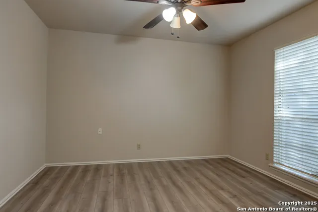 1115 HALTOWN DR San Antonio, TX 78213