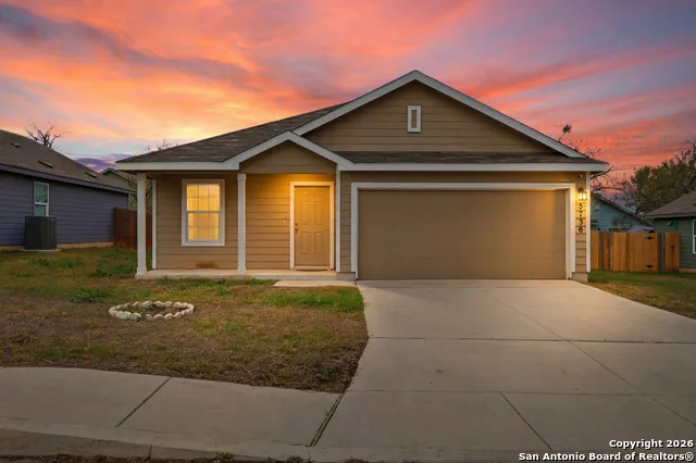 5738 Elm Valley San Antonio, TX 78242