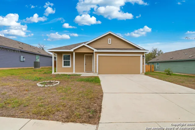 5738 Elm Valley San Antonio, TX 78242