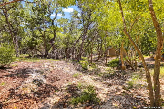 568 28th ST W Lakehills, TX 78063